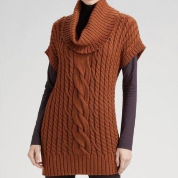 St. John Sweaters - St. John Knits Womens Small Sienna Orange Twisted Cable Sweater